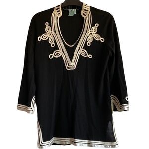 Cashmere top by Whitney Tremaine enhanced with satiny white trim. Size Large
C